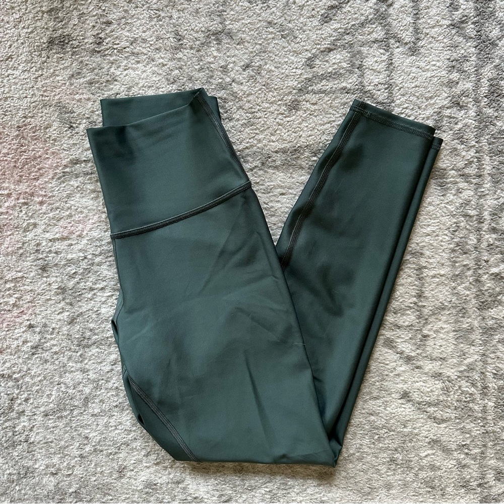 Alo 7/8 High-Waist Airlift Leggings in Dark Cactus